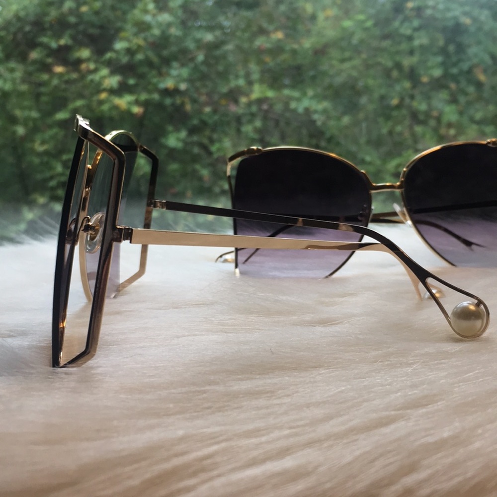 2 for $30 Oversized Butterfly Pearl Sunglasses - Picture 5 of 8
